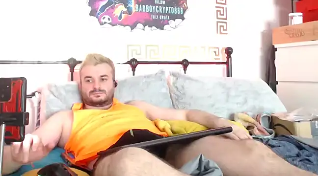 Snapshot of erotico69xxx chatting on March 2025 11:00:02 PM erotico69xxx online show from March 2025 11:00:02 PM