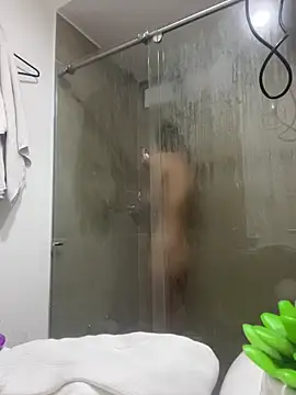 Ameellie online show from October 2025 03:58:02 PM