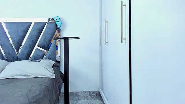 Zack Froone online show from October 2025 01:45:02 PM