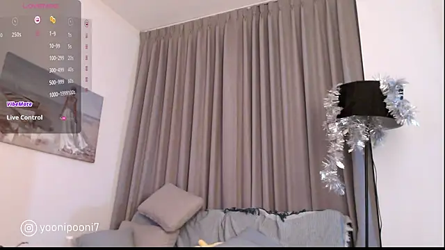 Snapshot of yoonipooni chatting on December 2024 12:38:01 PM yoonipooni online show from December 2024 12:38:01 PM