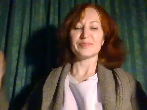 Snapshot of AmellyGrand chatting on February 2026 11:39:02 PM AmellyGrand online show from February 2026 11:39:02 PM