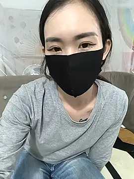 I AM NOT A SLUT online show from October 2025 01:37:01 AM