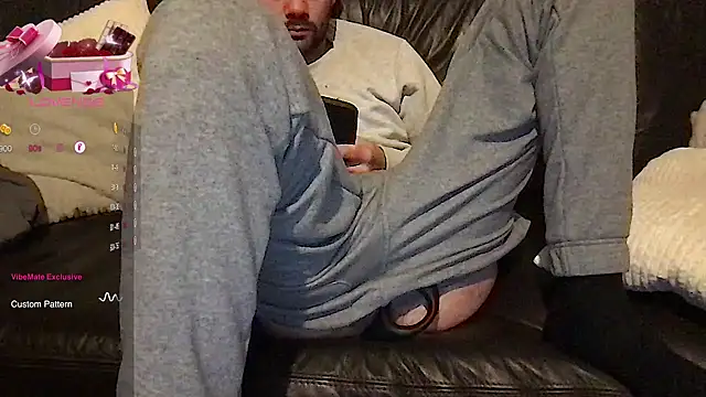 Snapshot of athenphysics chatting on December 2024 09:17:02 AM athenphysics online show from December 2024 09:17:02 AM