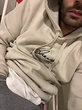 Snapshot of athenphysics chatting on January 2025 08:37:02 PM athenphysics online show from January 2025 08:37:02 PM