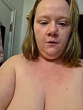 Snapshot of virgieblanca chatting on December 2025 03:22:01 AM virgieblanca online show from December 2025 03:22:01 AM