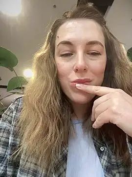 MommmyYummy online show from February 2025 12:16:02 PM