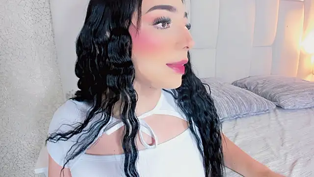 andrea alvarz online show from January 2026 04:38:02 AM