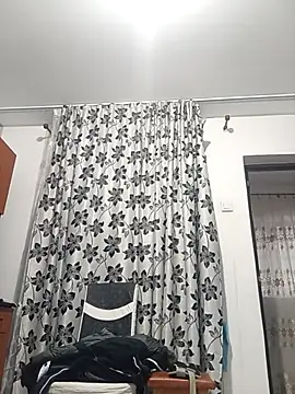 Snapshot of florin421 chatting on March 2026 07:15:01 AM florin421 online show from March 2026 07:15:01 AM