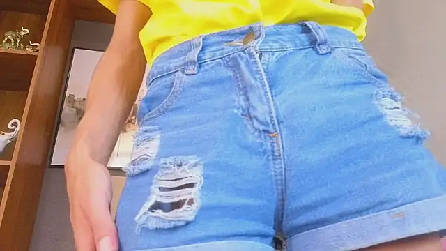 Alahia Rodriguez online show from July 2026 08:35:02 PM
