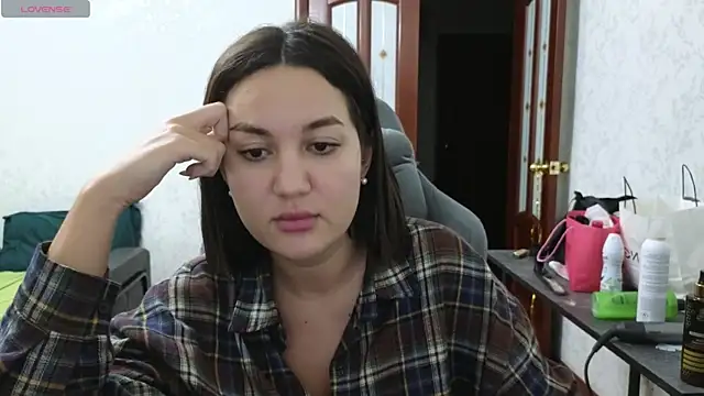 Nelly Fischer online show from March 2025 06:55:02 PM