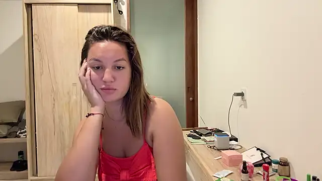 Nelly Fischer online show from October 2025 10:58:02 AM