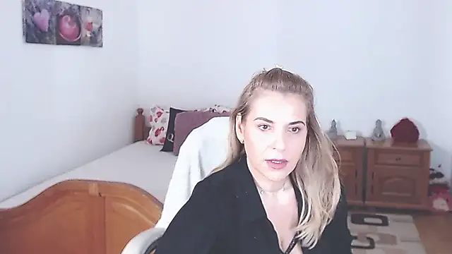 evamaria2024 online show from December 2024 07:14:01 AM