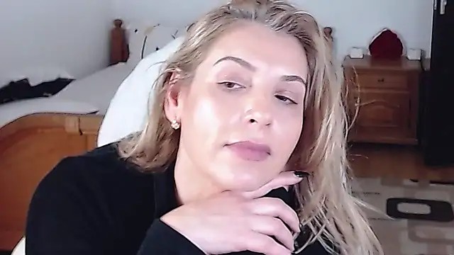 evamaria2024 online show from February 2025 12:48:01 PM