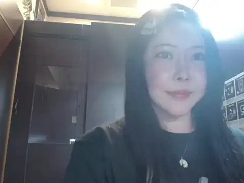 Snapshot of NATINATU252525 chatting on March 2026 01:24:01 PM NATINATU252525 online show from March 2026 01:24:01 PM