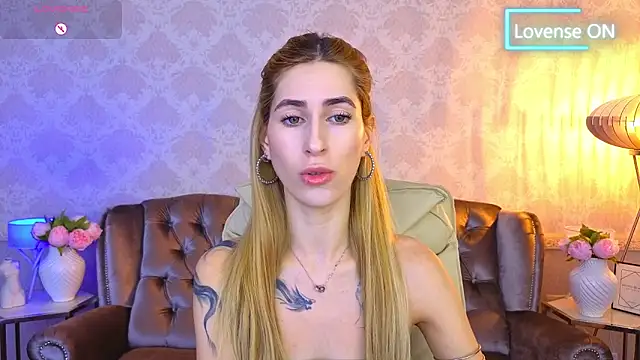 Sexy Lava online show from November 2025 06:58:01 AM