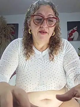 evelin hott online show from January 2026 03:11:02 AM