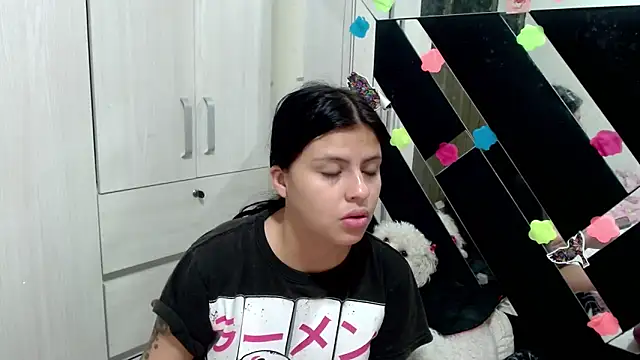 katery wok11 online show from October 2025 05:02:02 PM