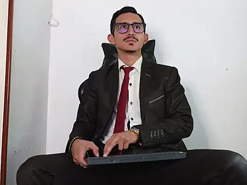 HomeAloneK online show from January 2026 07:50:02 PM