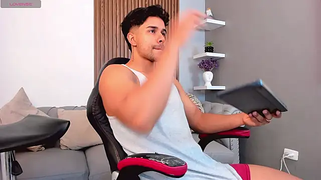 liam collins21 online show from March 2025 11:49:02 AM