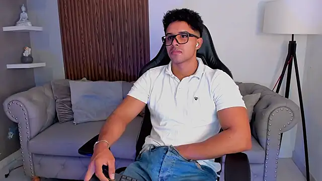 liam collins21 online show from September 2025 11:55:02 AM