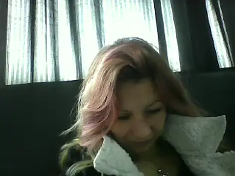 Snapshot of Paulita_x3 chatting on March 2025 01:14:02 PM Paulita x3 online show from March 2025 01:14:02 PM