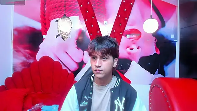 alex 477 online show from September 2025 11:26:02 AM