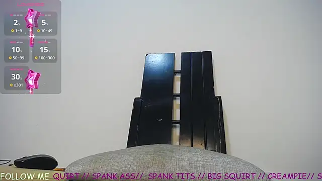 vegalaura   online show from April 2026 01:05:02 PM