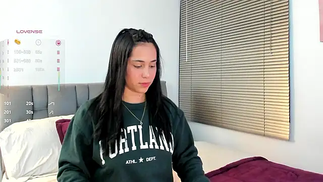 Snapshot of Gigi-bom chatting on February 2026 12:26:01 AM Gigi-bom online show from February 2026 12:26:01 AM