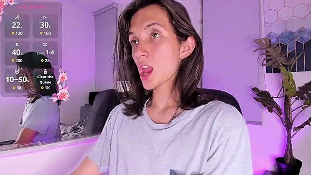 Feniix   online show from February 2025 07:56:02 AM