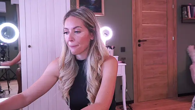 JoanneGG online show from July 2026 08:16:01 AM