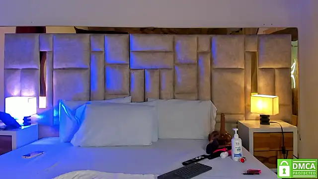 Miss Abigail  online show from March 2026 01:28:01 PM