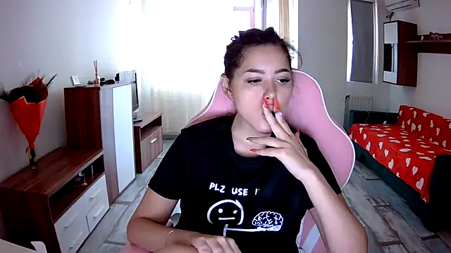 LovelyJulliette online show from September 2025 12:31:02 PM