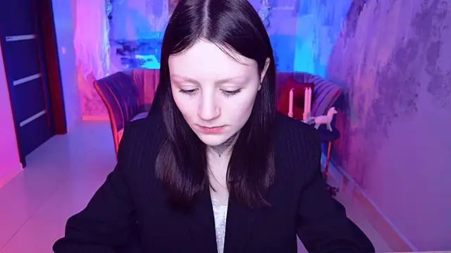 Snapshot of VeliraBraitberg chatting on December 2024 11:13:01 AM VeliraBraitberg online show from December 2024 11:13:01 AM