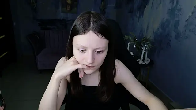 Snapshot of VeliraBraitberg chatting on December 2024 11:19:02 AM VeliraBraitberg online show from December 2024 11:19:02 AM