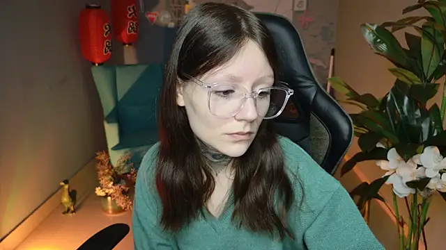 Snapshot of VeliraBraitberg chatting on February 2025 05:07:02 AM VeliraBraitberg online show from February 2025 05:07:02 AM