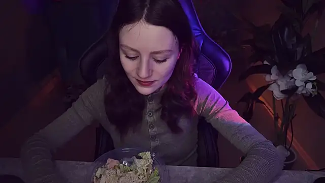 Snapshot of VeliraBraitberg chatting on February 2025 11:12:02 AM VeliraBraitberg online show from February 2025 11:12:02 AM