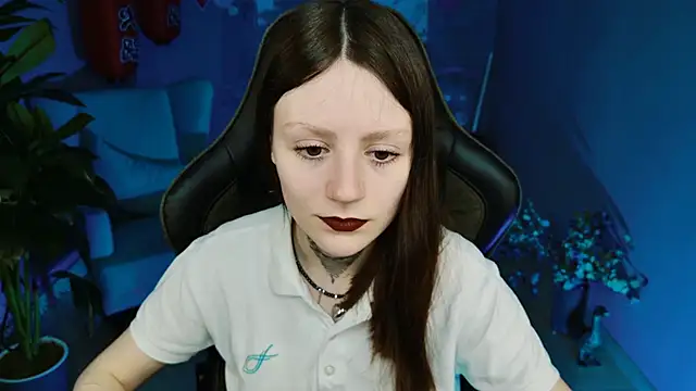 Snapshot of VeliraBraitberg chatting on March 2025 08:13:01 AM VeliraBraitberg online show from March 2025 08:13:01 AM