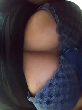 Blueecherry online show from January 2026 07:50:02 PM