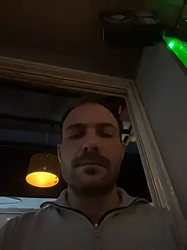 Adventurehotman online show from November 2025 03:25:02 PM