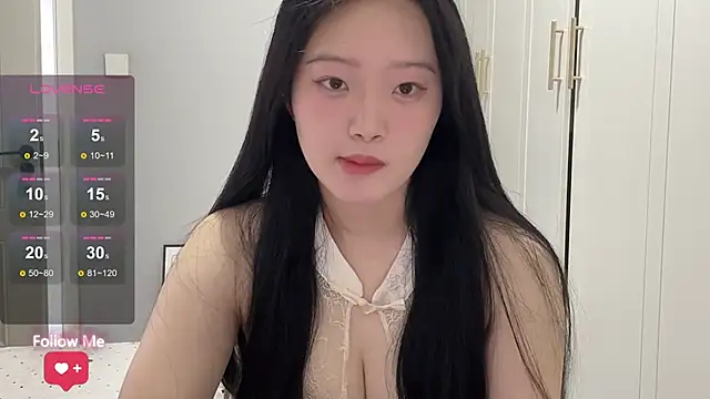 rose-u online show from November 2025 01:30:02 AM