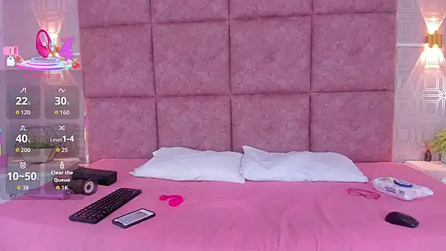 Snapshot of LiaVelez chatting on February 2026 01:49:02 PM LiaVelez online show from February 2026 01:49:02 PM