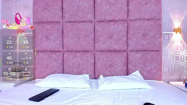 Snapshot of LiaVelez chatting on February 2026 01:30:02 PM LiaVelez online show from February 2026 01:30:02 PM