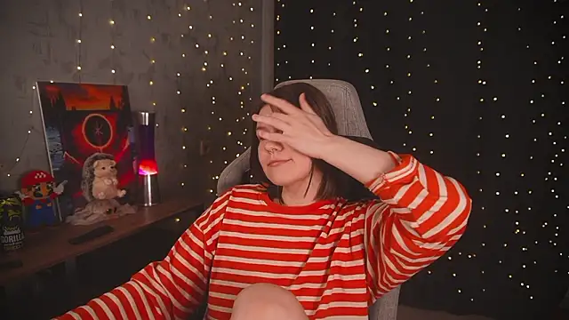 Snapshot of cuteamberlyyy chatting on February 2026 05:51:02 AM cuteamberlyyy online show from February 2026 05:51:02 AM