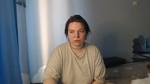 Amelia Kiss  online show from June 2026 03:08:01 AM