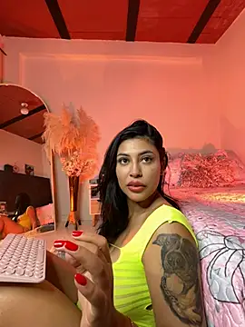 Snapshot of Sol_Miller chatting on February 2025 11:47:02 PM Sol Miller online show from February 2025 11:47:02 PM