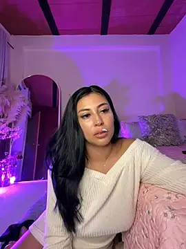 Snapshot of Sol_Miller chatting on March 2025 09:21:01 PM Sol Miller online show from March 2025 09:21:01 PM