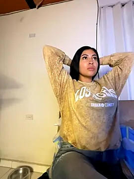 Snapshot of Sol_Miller chatting on September 2025 01:54:01 AM Sol Miller online show from September 2025 01:54:01 AM