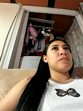 Snapshot of Sol_Miller chatting on November 2025 01:17:02 AM Sol Miller online show from November 2025 01:17:02 AM