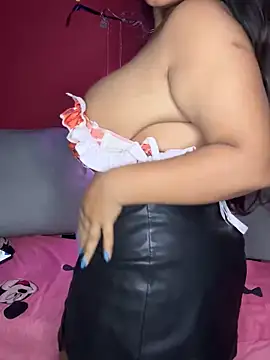 Snapshot of Playful__Princess chatting on February 2025 01:30:01 PM Playful  Princess online show from February 2025 01:30:01 PM