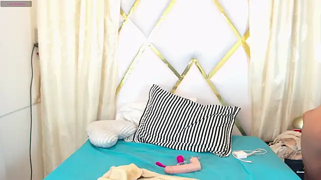 InkedSabrina online show from March 2025 09:29:01 AM